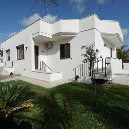 Villa Chiara Leverano Exteriör bild